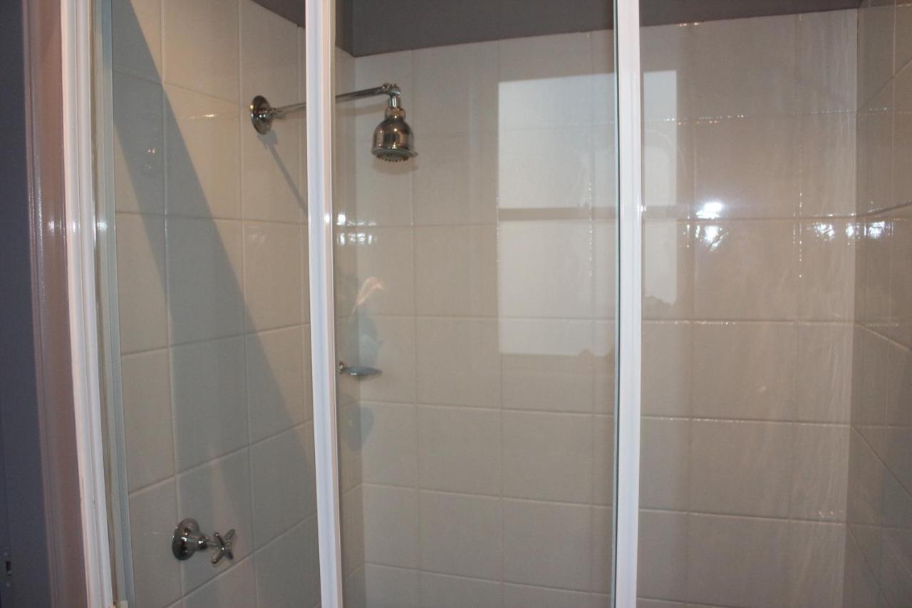 Aqualuna Apartments แซฟไฟร์บีช ภายนอก รูปภาพ